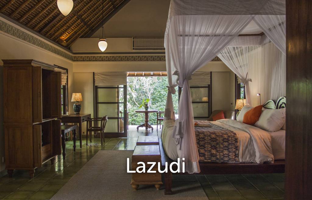 Monthly and Yearly Rental 2 Bedroom Villa short drive from Buzzling Canggu