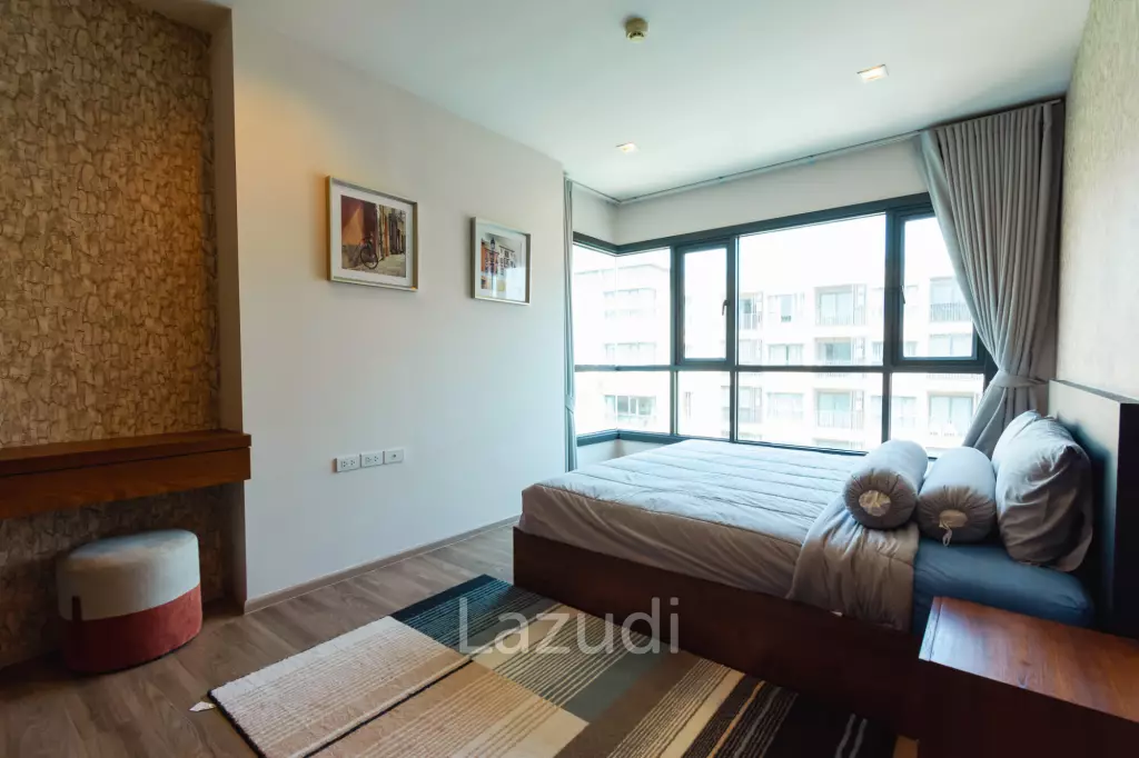RAIN CONDO : 2 Bed condo with Pool View