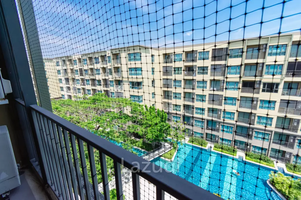 RAIN CONDO : 2 Bed condo with Pool View