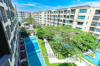 RAIN CONDO : 2 Bed condo with Pool View