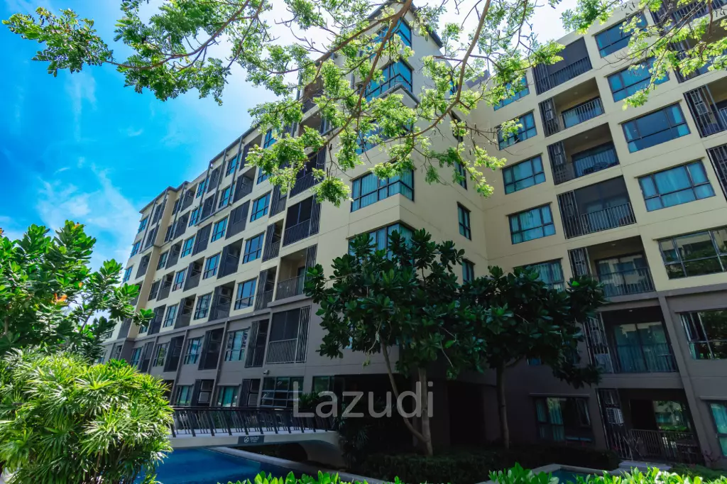 RAIN CONDO : 2 Bed condo with Pool View