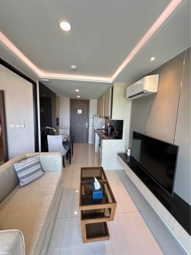 Sea View 1 Bedroom Condo For Rent Near Surin Baech