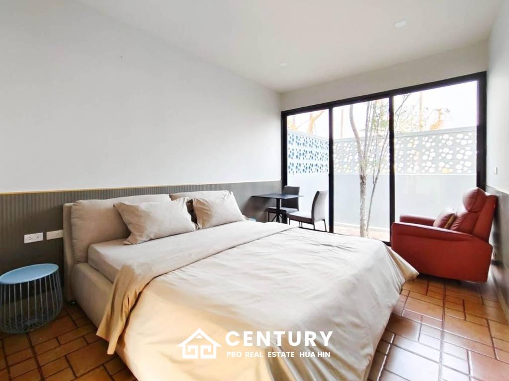 STUNNING BEACH VILLA IN KHAO TAO : 4 bed perfect for investment