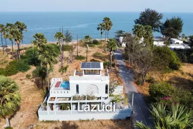 STUNNING BEACH VILLA IN KHAO TAO : 4 bed perfect for investment