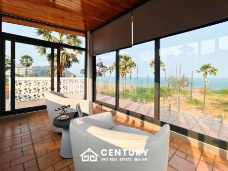 STUNNING BEACH VILLA IN KHAO TAO : 4 bed perfect for investment