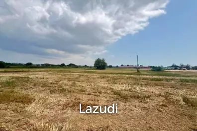 15 Rai 33 SQ. Wah Land for Sale in Si Racha