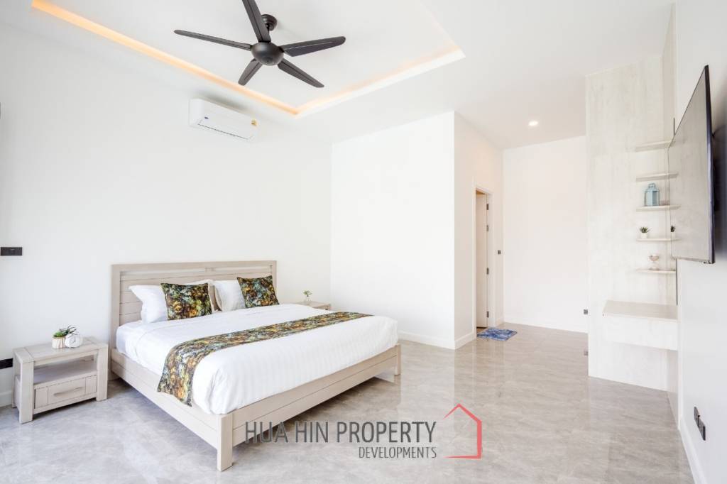 3 Beds 3 Baths 221 SQ.M Botanica Hua Hin