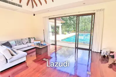 Stunning 5-Bedroom Pool Villa with Expansive Private Garden in Thalang