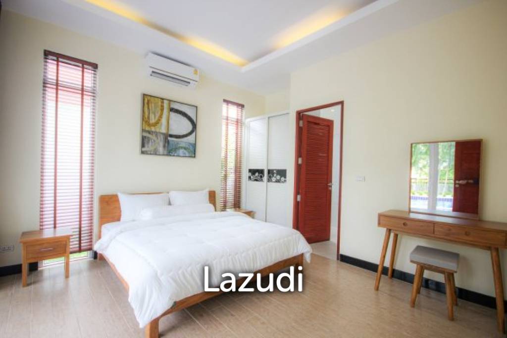 Black Lotus : Stunning Renovated 4-Bed Pool Villa On Large Plot