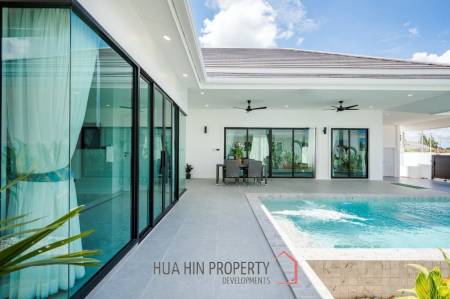 3 Beds 3 Baths 221 SQ.M Botanica Hua Hin