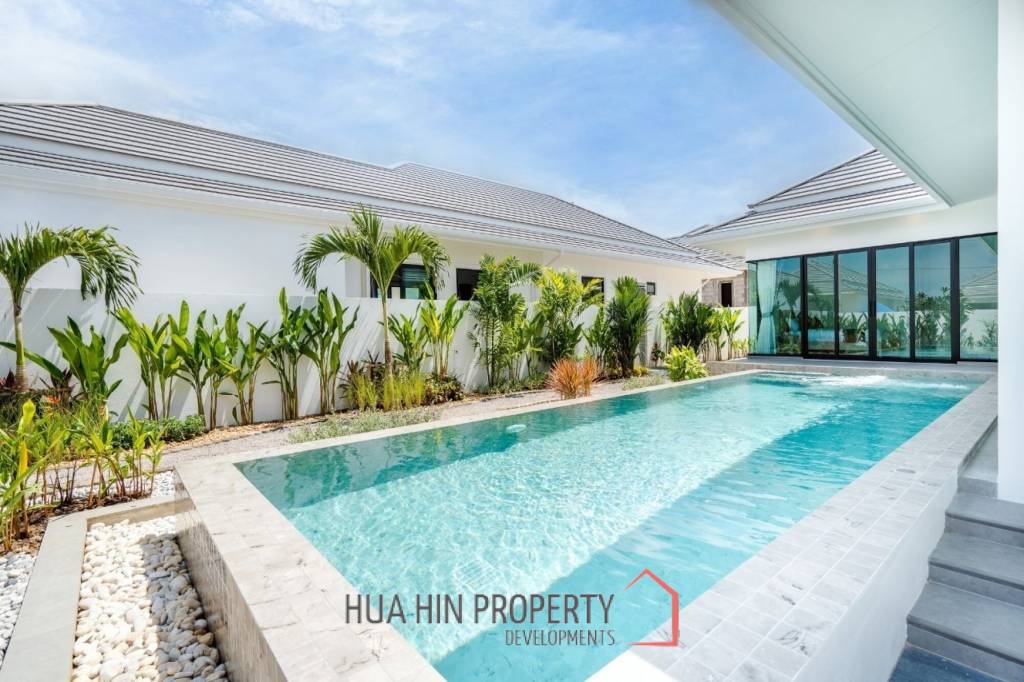 3 Beds 3 Baths 221 SQ.M Botanica Hua Hin