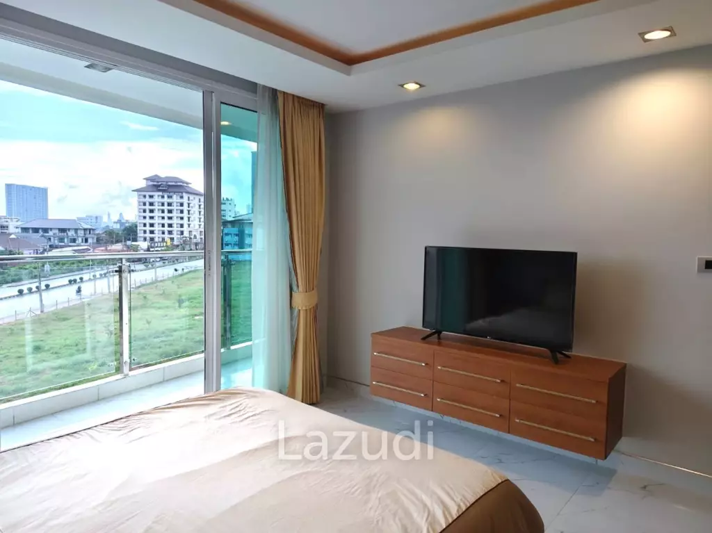 1 Bed 1 Bath 56 SQ.M. Hyde Park Residence 2