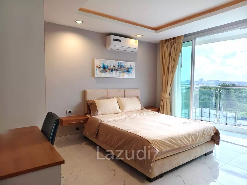 1 Bed 1 Bath 56 SQ.M. Hyde Park Residence 2