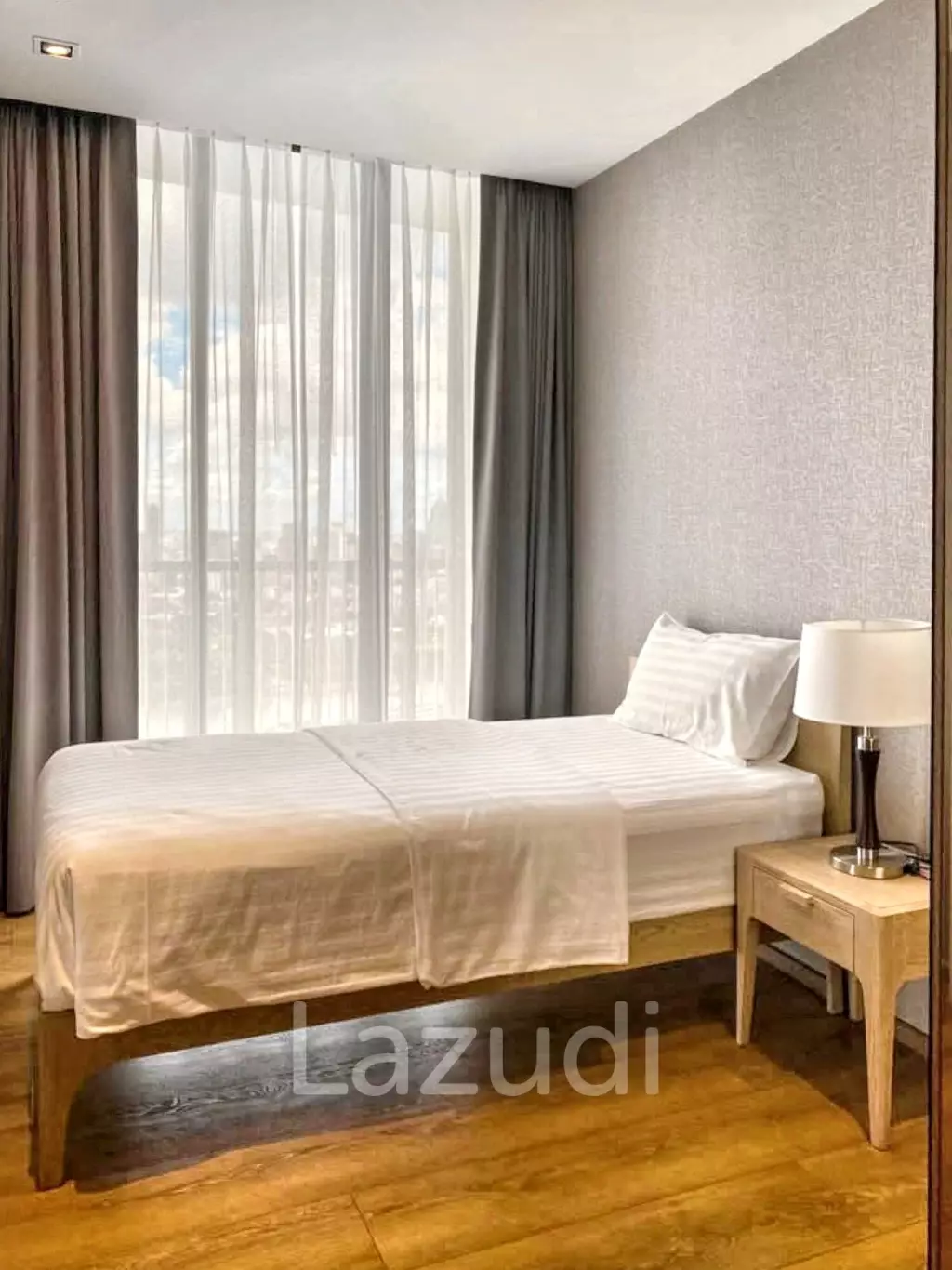 2 Bed 1 Bath 56 SQ.M Park Origin Phromphong (Park 24)