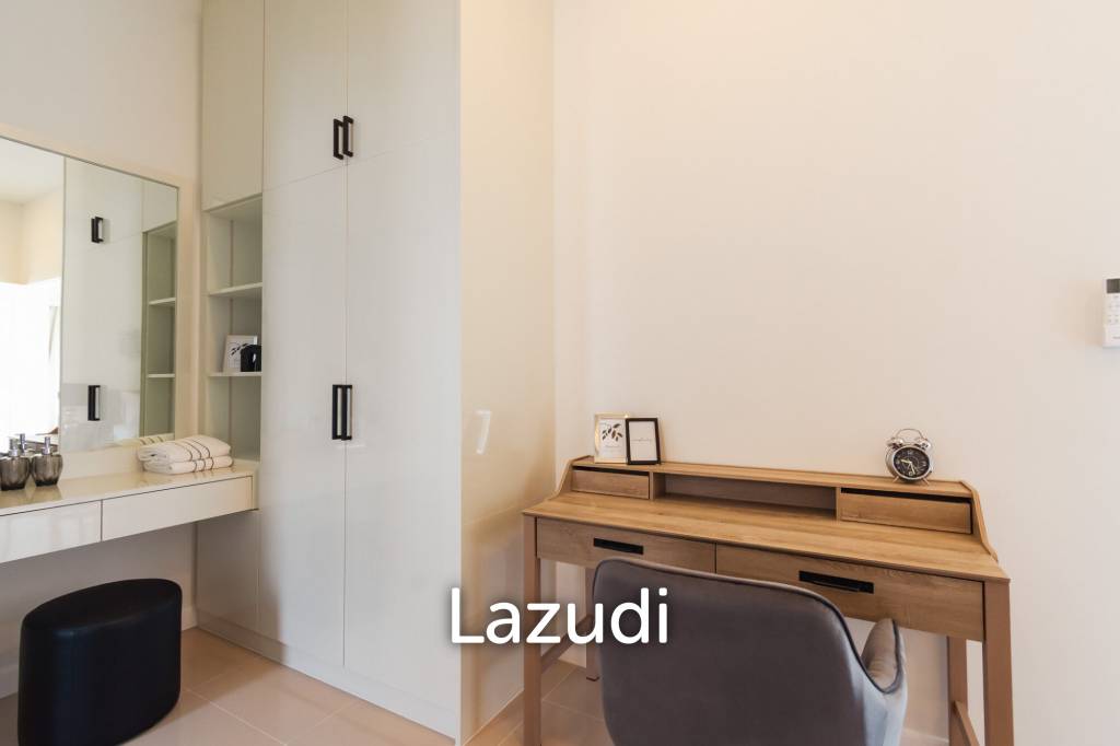 3 Beds 4 Baths 286.8 SQ.M Woodlands Residence