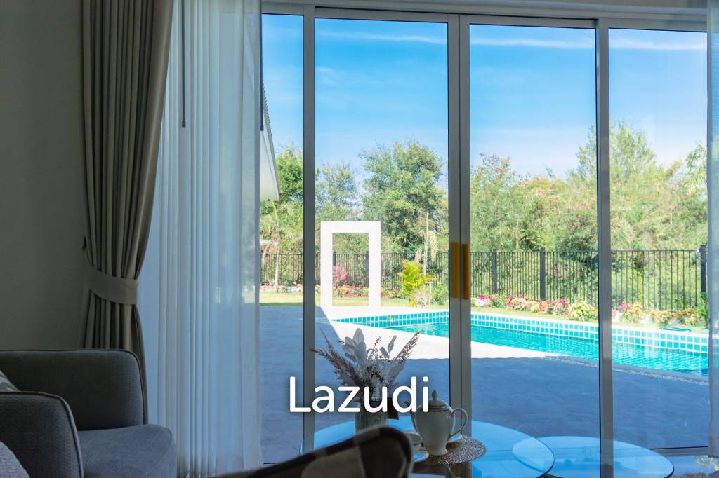 3 Beds 4 Baths 286.8 SQ.M Woodlands Residence