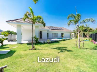 3 Beds 4 Baths 286.8 SQ.M Woodlands Residence