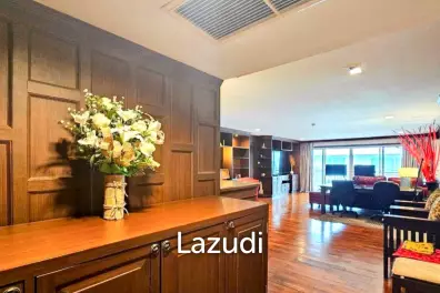 คอนโด 2 ห้องนอน 153 ตรม พร้อมวิวทะเล ที่ The Beach Palace