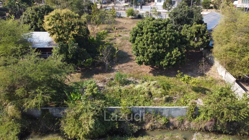 1 Rai Land for Sale With Mountain View in Wiang Chai