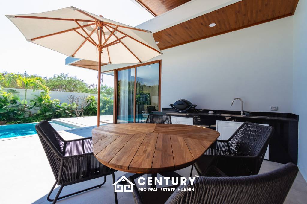 440 ตร.ม 3 เตียง 3 อาบน้ำ วิลล่า For ขาย