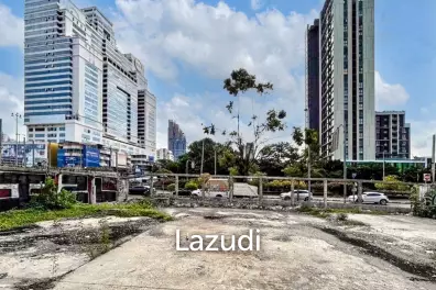 Ultra Luxury Prime Land for Sale in Yan Nawa Bangkok