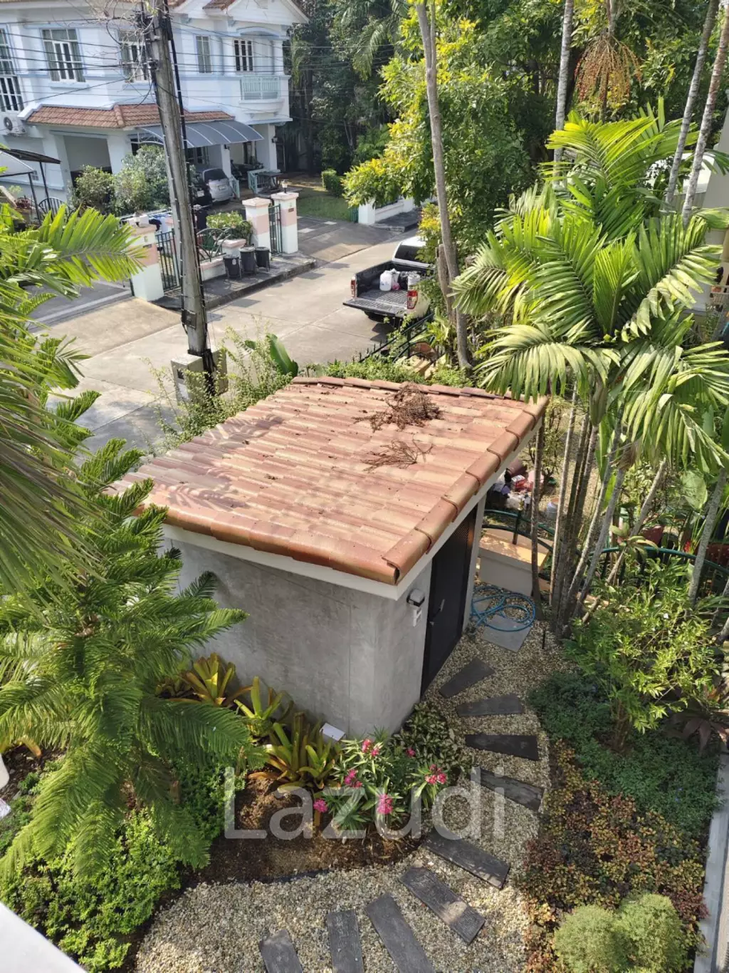 Beautiful 4 bed 3 bath poolvilla near international School in Hangdong Chiang Mai for rent