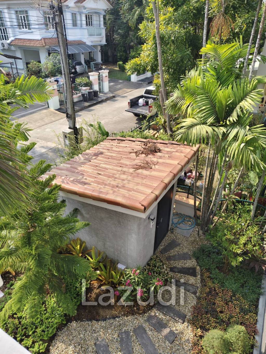 Beautiful 4 bed 3 bath poolvilla near international School in Hangdong Chiang Mai for rent