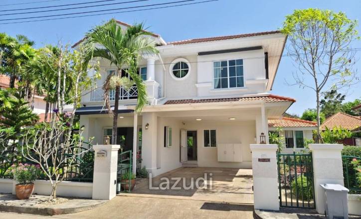 Beautiful 4 bed 3 bath poolvilla near international School in Hangdong Chiang Mai for rent
