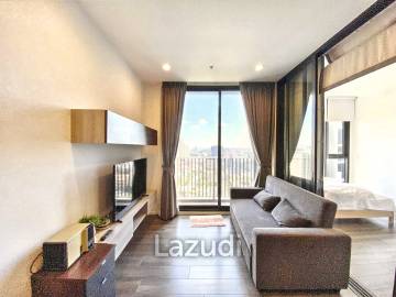 2 Bed 2 Bath 51 SQ.M Whizdom Essence Sukhumvit