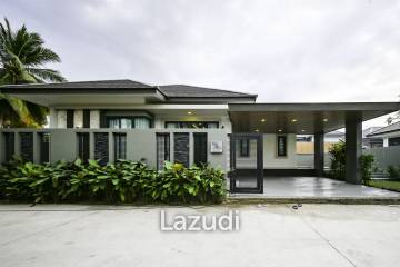 3 Bed 3 Bath 482 SQ.M Amarin Pool Villa