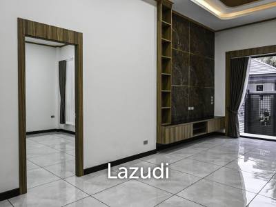 3 Bed 3 Bath 280 SQ.M Amarin Pool Villa