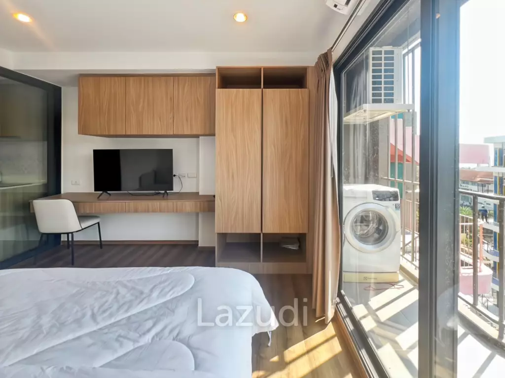 Modern Studio Condo Room in La Habana Hua Hin For Sale