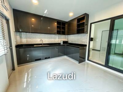 5 Bed 6 Bath 416 SQ.M THE CITY Bangna