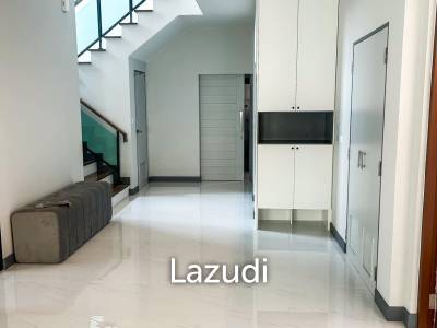 5 Bed 6 Bath 416 SQ.M THE CITY Bangna