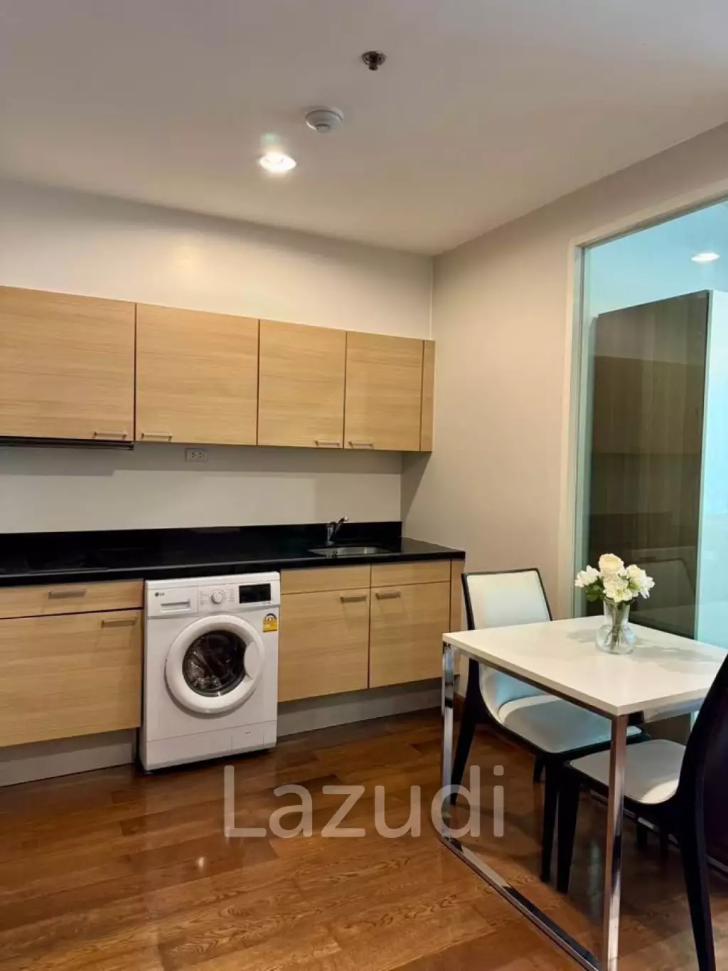 Studio 1 Bath 45 SQ.M The Address Chidlom