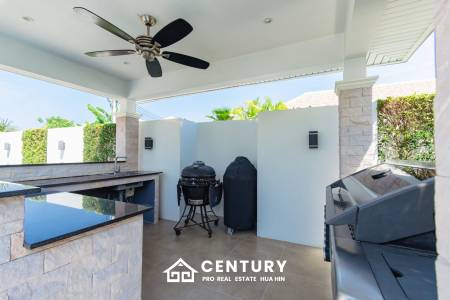 Black mountain, For investment 4 bed pool villa with tenant