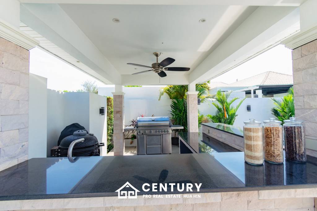 Black mountain, For investment 4 bed pool villa with tenant