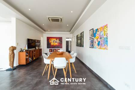 Black mountain, For investment 4 bed pool villa with tenant