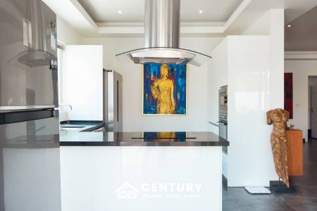 Black mountain, For investment 4 bed pool villa with tenant