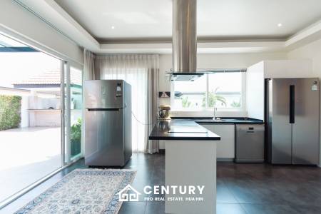 Black mountain, For investment 4 bed pool villa with tenant