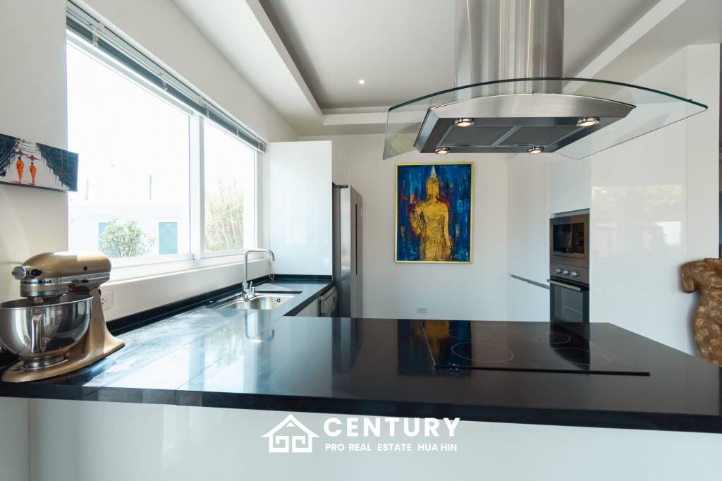 Black mountain, For investment 4 bed pool villa with tenant