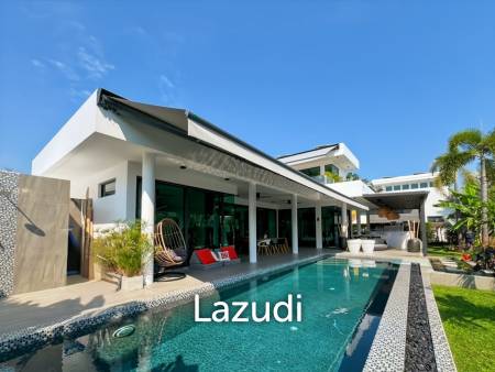 ขายวิลลาสไตล์โมเดิร์น 5 ห้องนอนที่ La Lua Resort and Residence หัวหิน