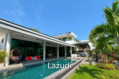 ขายวิลลาสไตล์โมเดิร์น 5 ห้องนอนที่ La Lua Resort and Residence หัวหิน