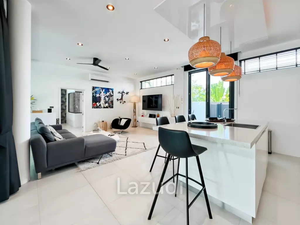 For Sale : Modern 5-Bedroom Villa in La Lua Hua Hin