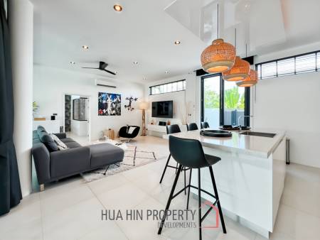 For Sale : Modern 5-Bedroom Villa in La Lua Hua Hin