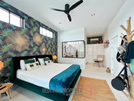 For Sale : Modern 5-Bedroom Villa in La Lua Hua Hin