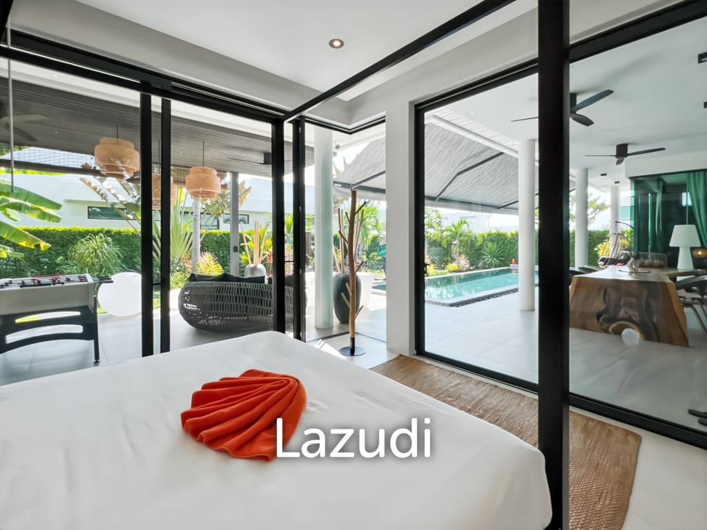 For Sale : Modern 5-Bedroom Villa in La Lua Hua Hin