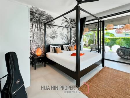 For Sale : Modern 5-Bedroom Villa in La Lua Hua Hin