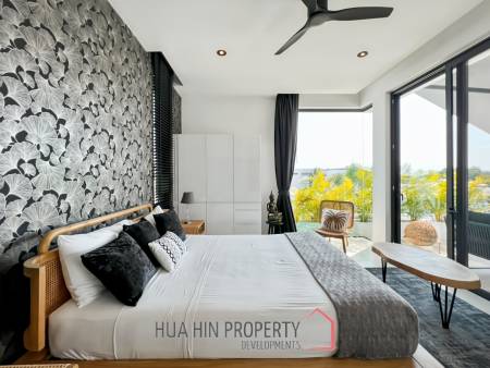For Sale : Modern 5-Bedroom Villa in La Lua Hua Hin