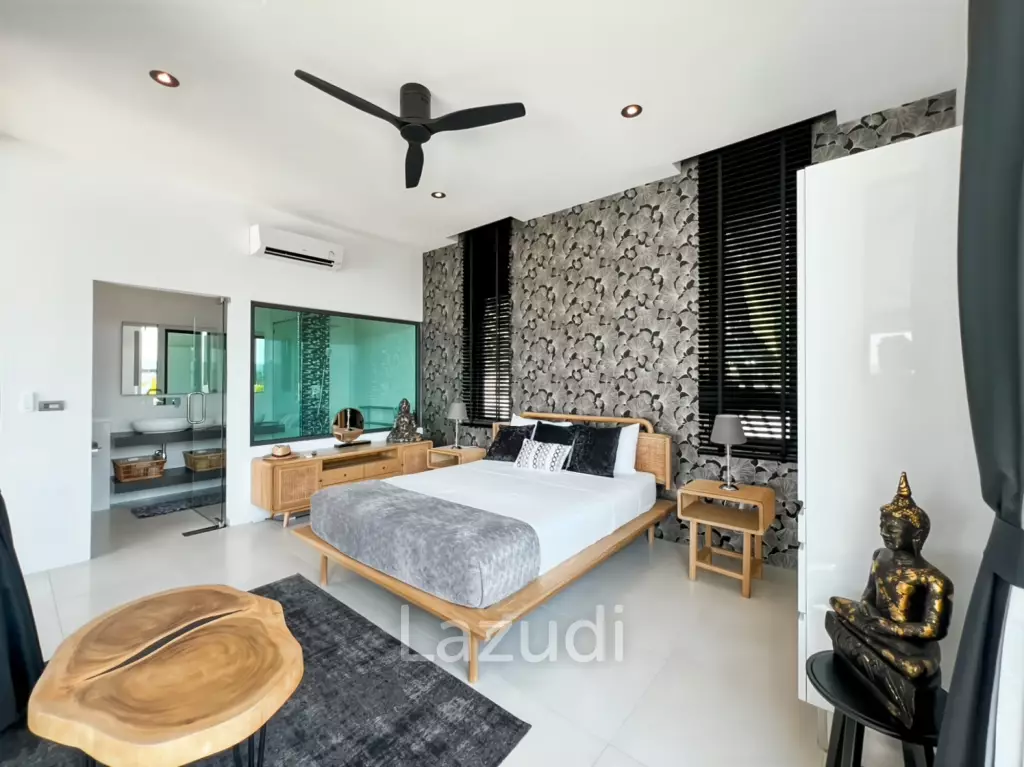 For Sale : Modern 5-Bedroom Villa in La Lua Hua Hin